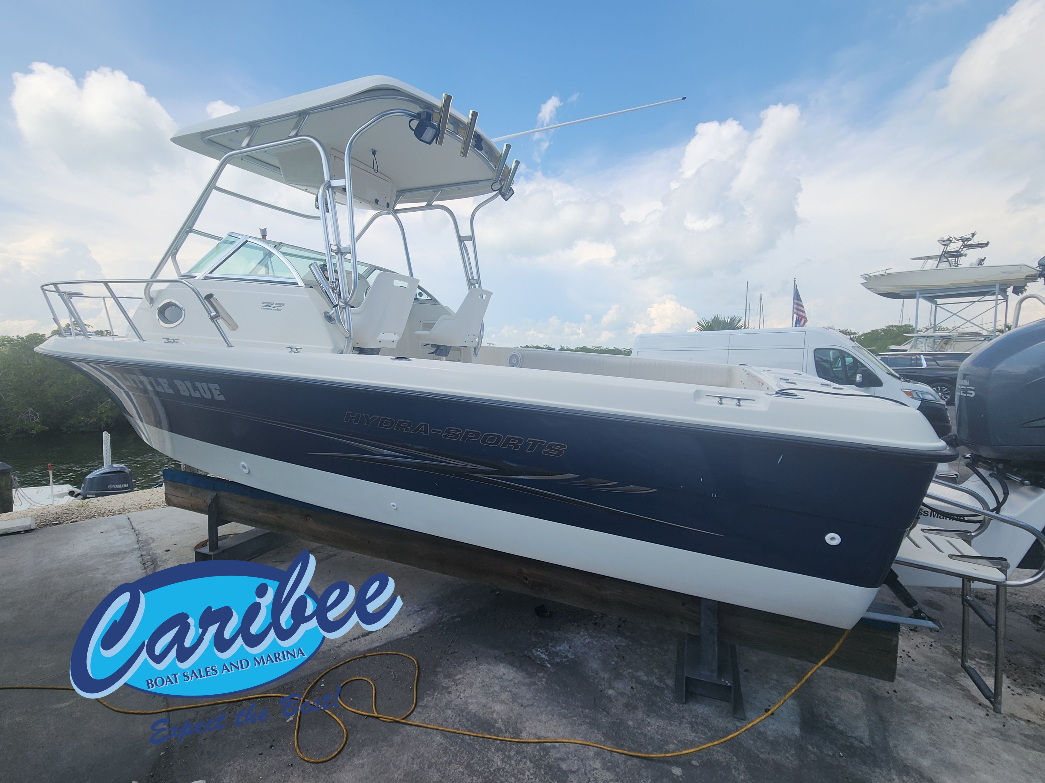 2004 Hydra-Sports 23WA