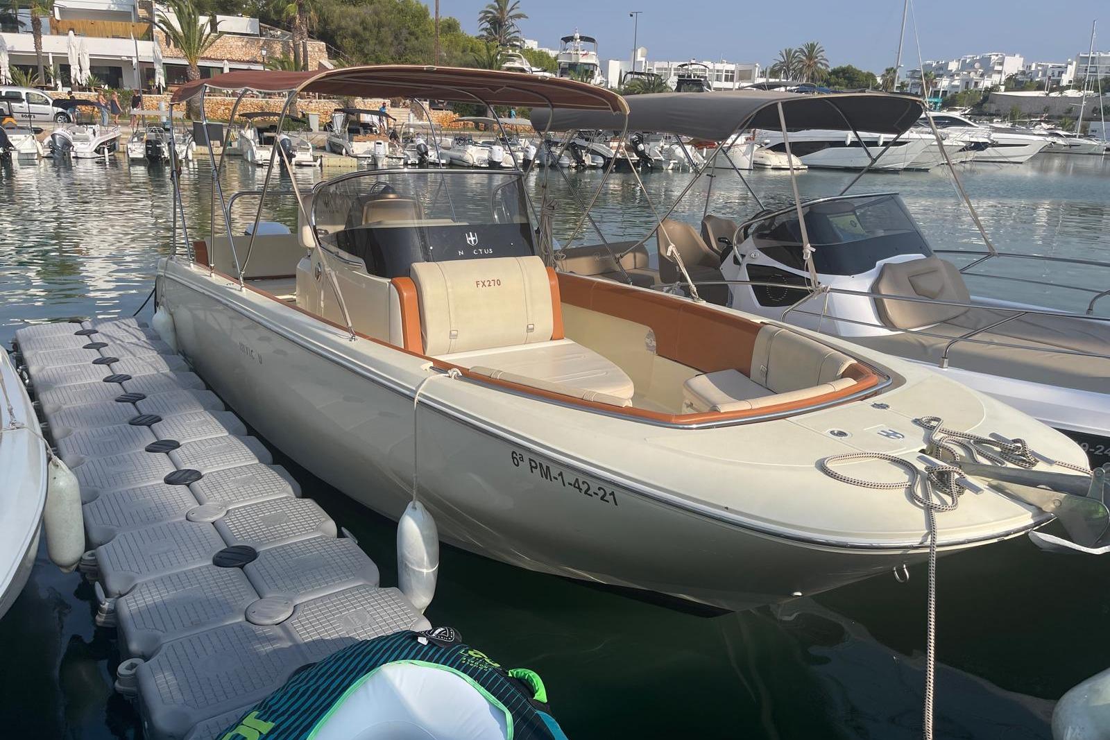 2021 Invictus 270