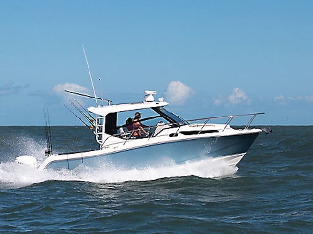 Boston Whaler 325 Conquest