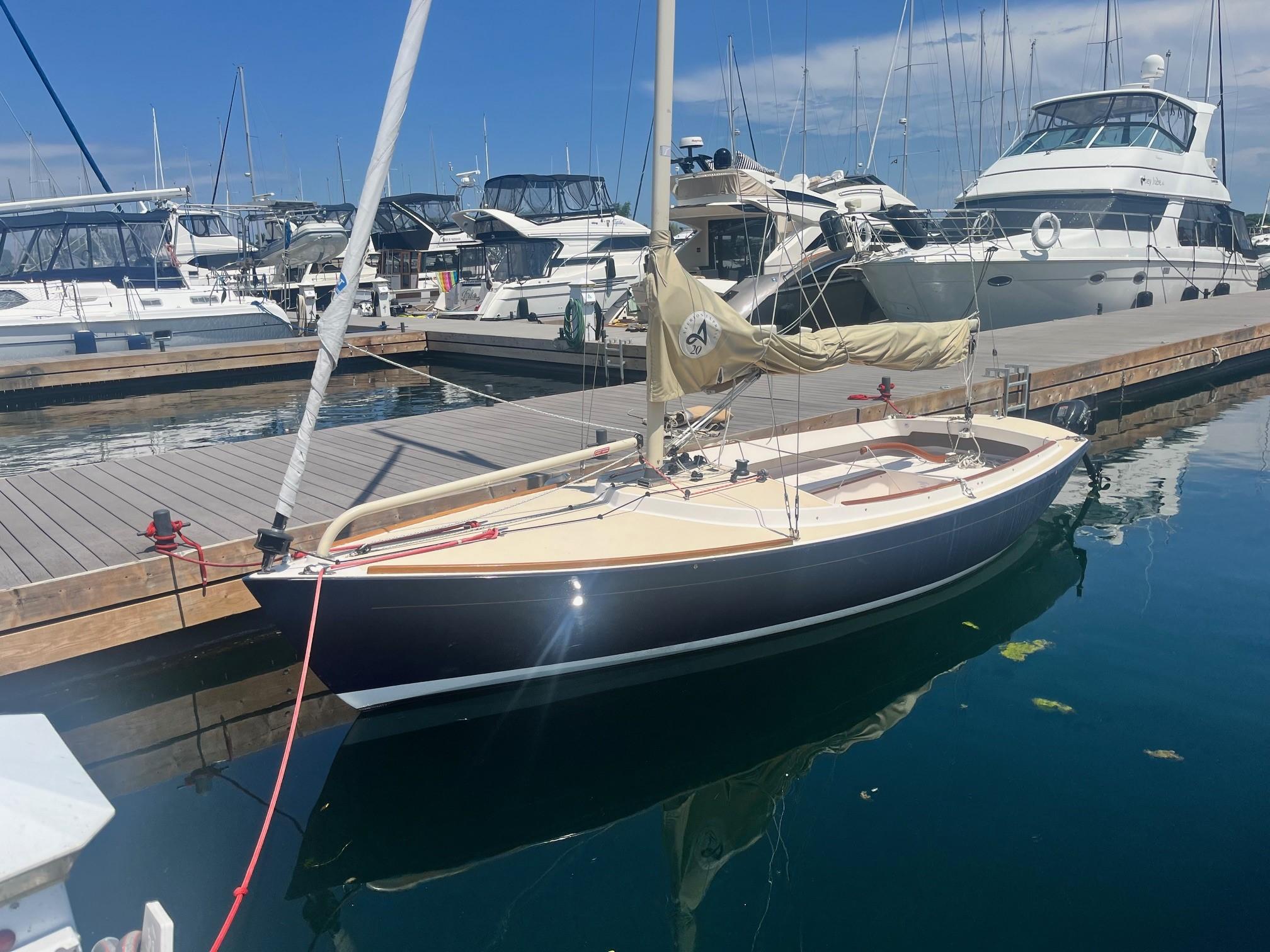 2010 Alerion Express 20