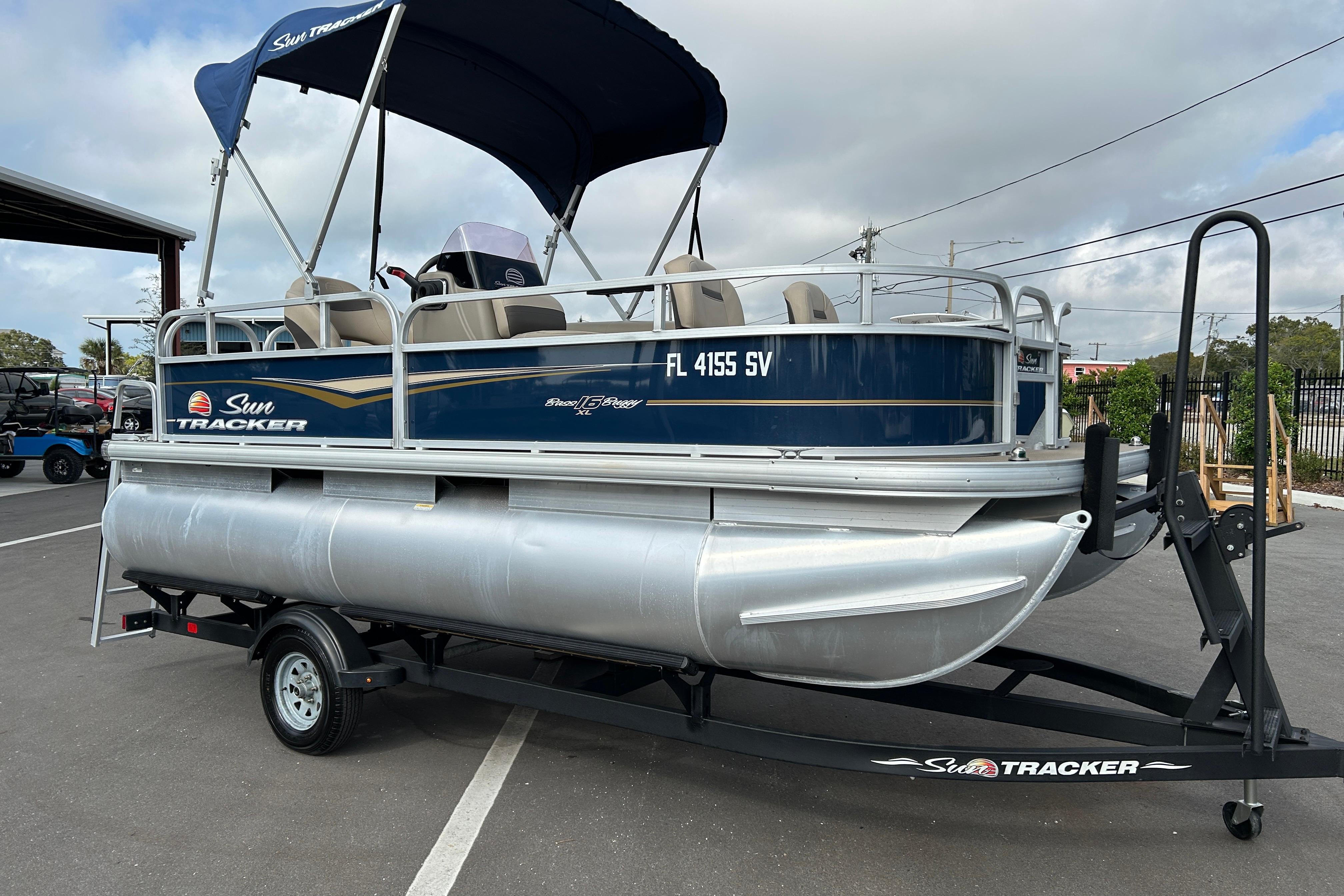 2021 Sun Tracker Bass Buggy 16 XL