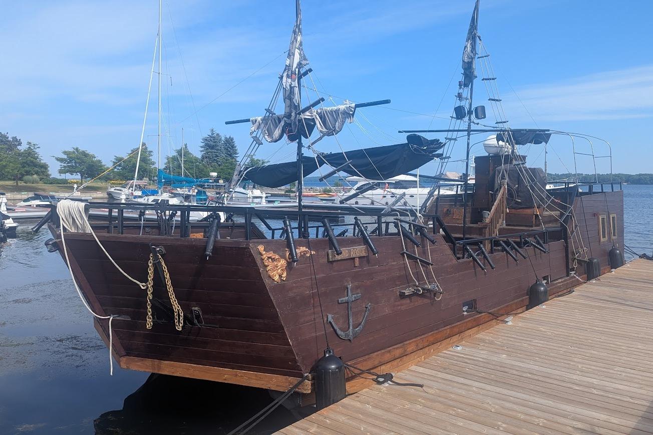 2015 Custom Pirate Ship