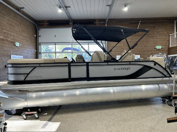 2025 Godfrey Sweetwater 2286 QS