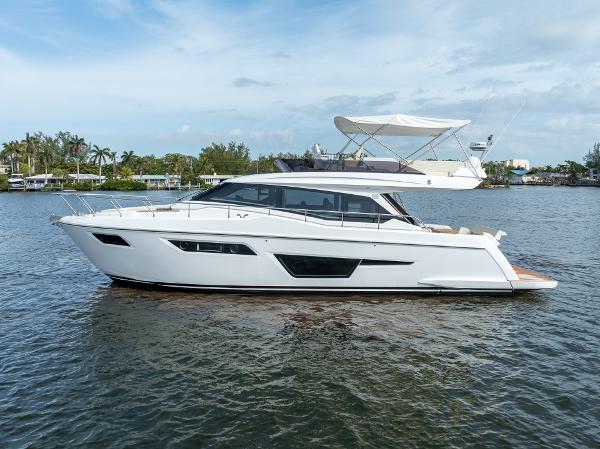 2023 Ferretti Yachts 50 FLY