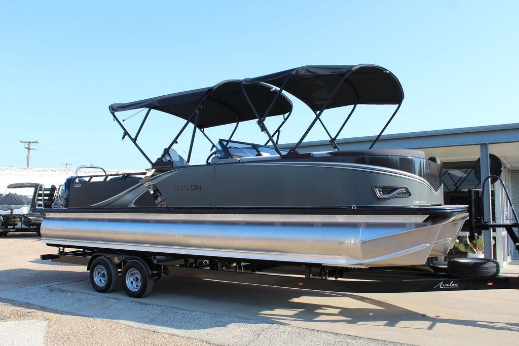 2026 Avalon LSZ Versatile Rear Bench Windshield 27 FT