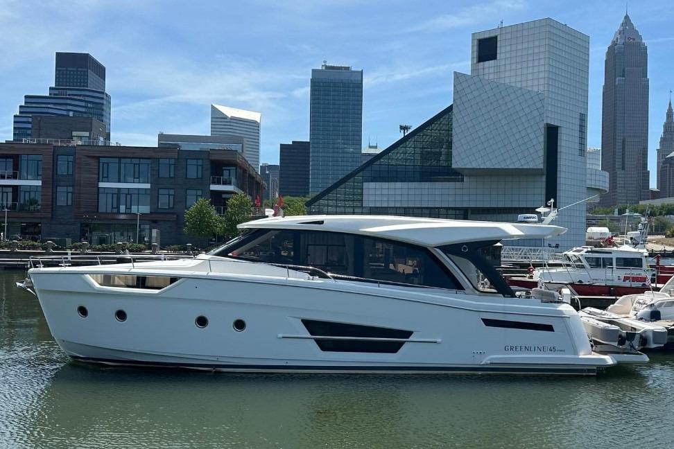 2024 Greenline 45 Coupe Hybrid