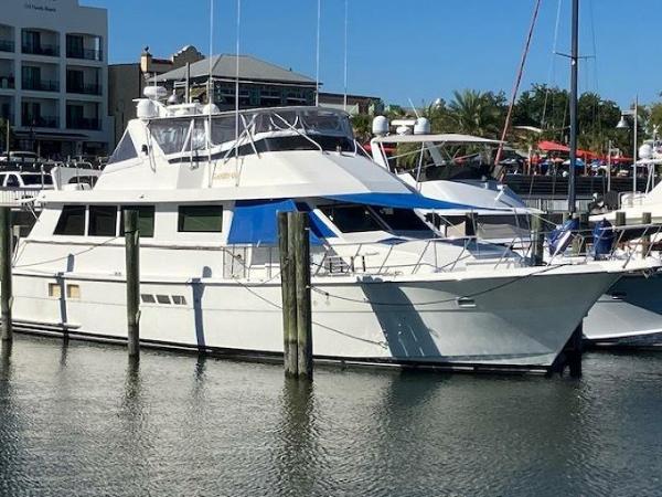 1996 Hatteras 70 Sport Deck Motor Yacht