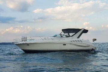 1996 Silverton 361 Express