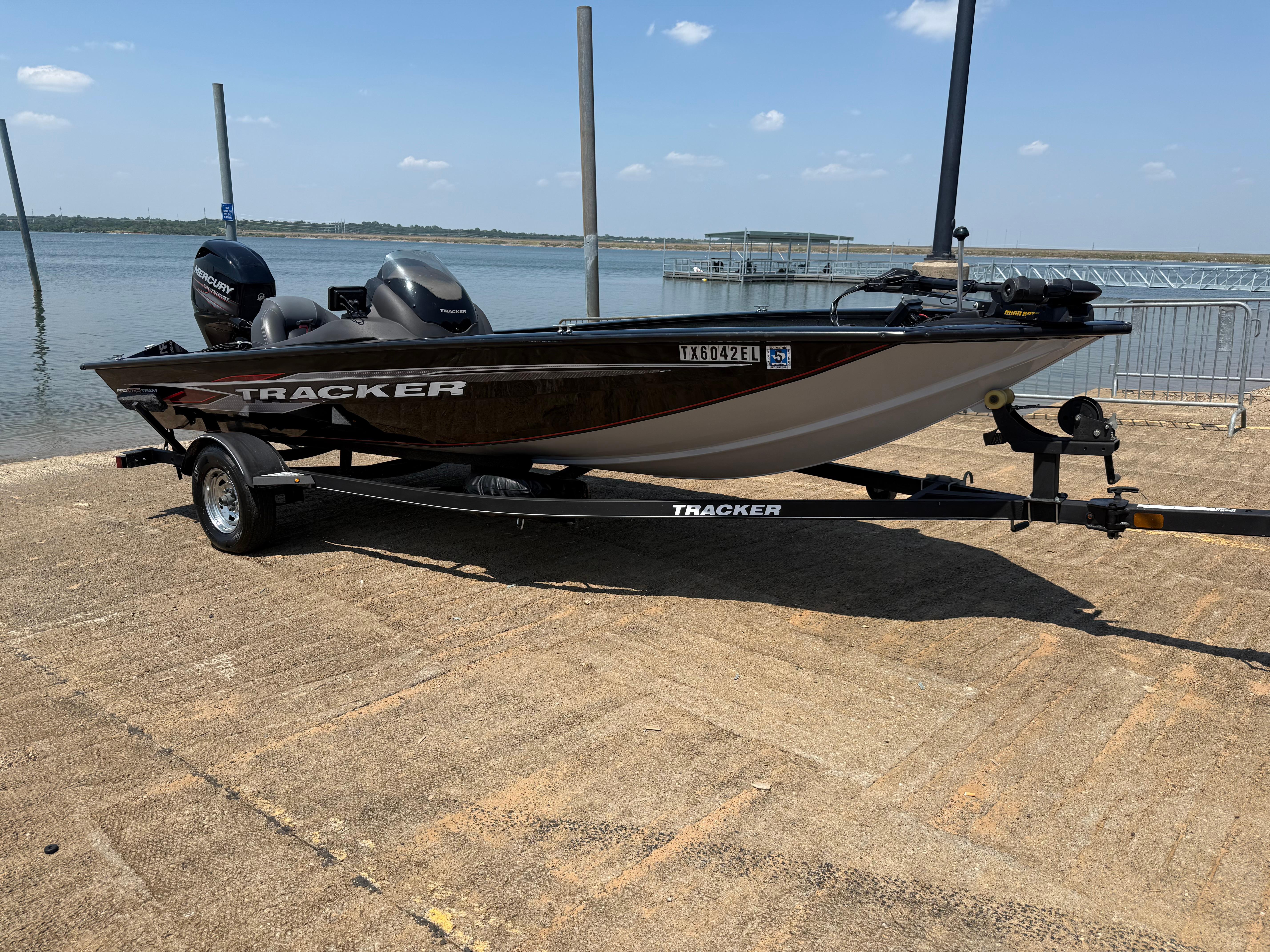 2019 Tracker Pro Team 175 TXW