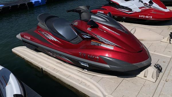 Yamaha WaveRunner FZS
