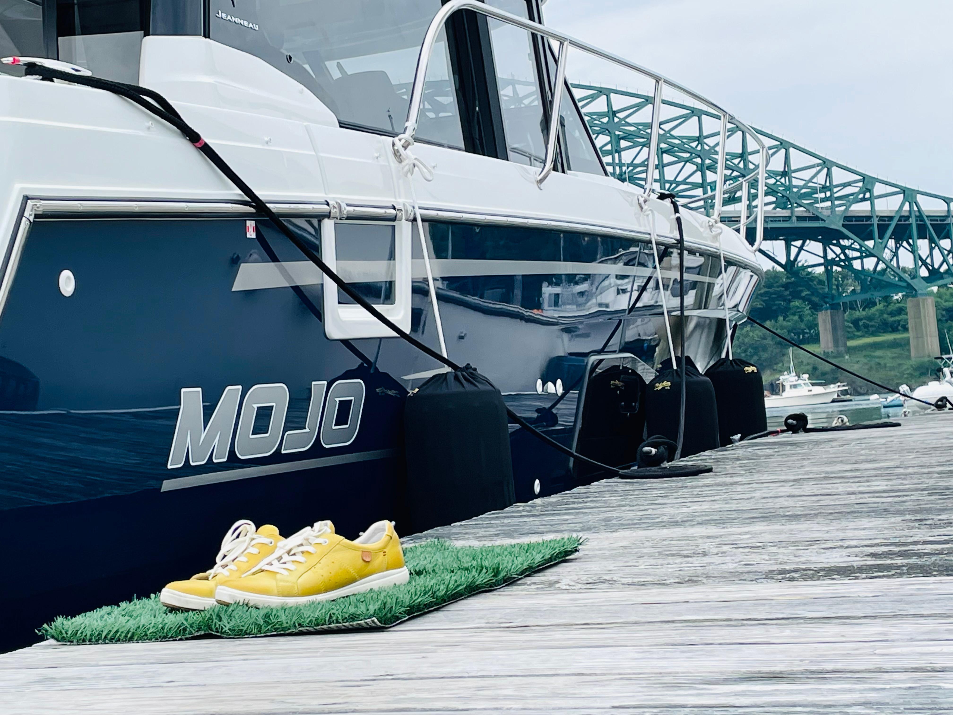 2019 Jeanneau NC Weekender 1095