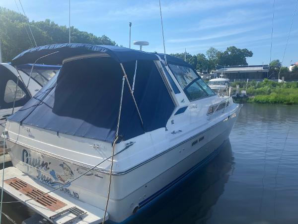1988 Sea Ray 340 Express Cruiser