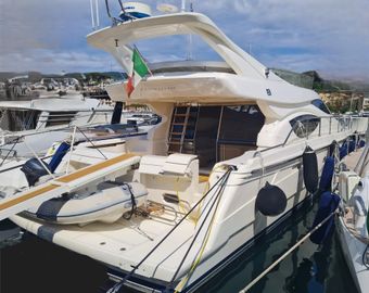 2005 Ferretti Yachts 550