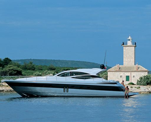 2007 Pershing 62'