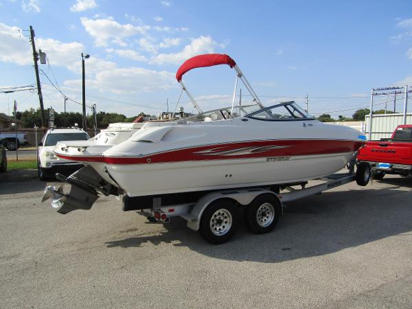 2010 Stingray 235 DR