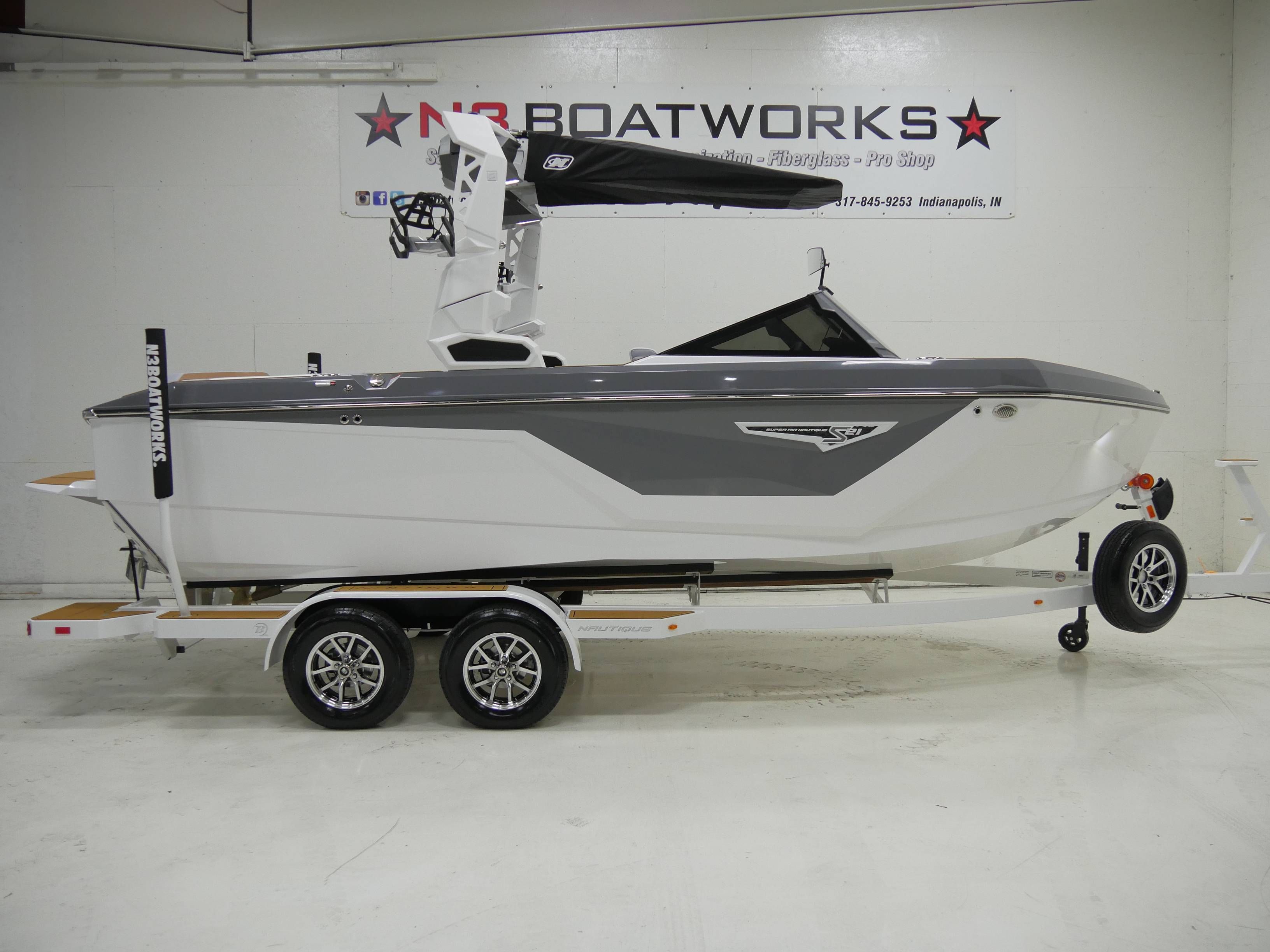 2025 Nautique S21