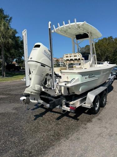 2021 Pioneer 220 Bay Sport