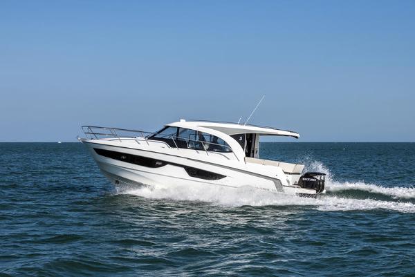 Beneteau America 11