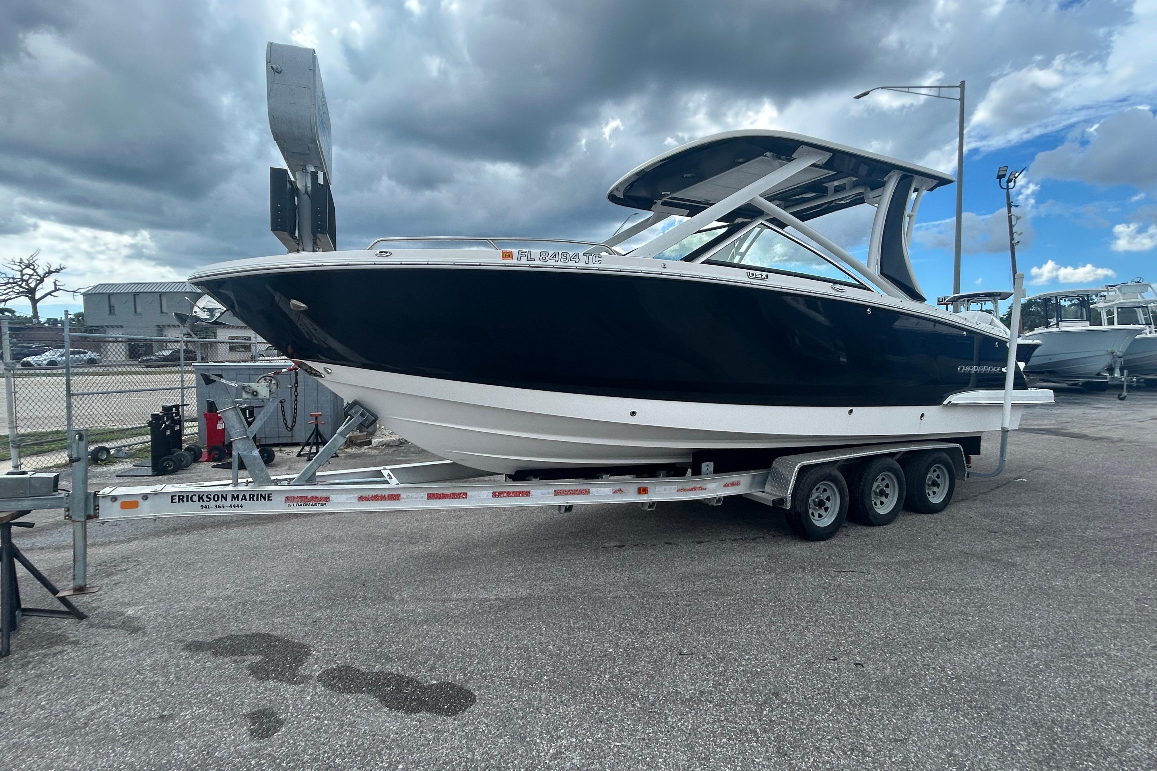 2021 Chaparral 280 OSX