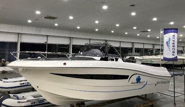 2025 Pacific Craft 700 Sun Cruiser