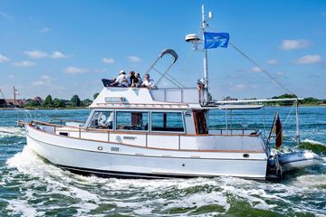 1971 Grand Banks 32