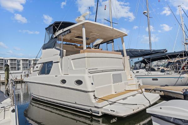 2000 Silverton 392 Motor Yacht
