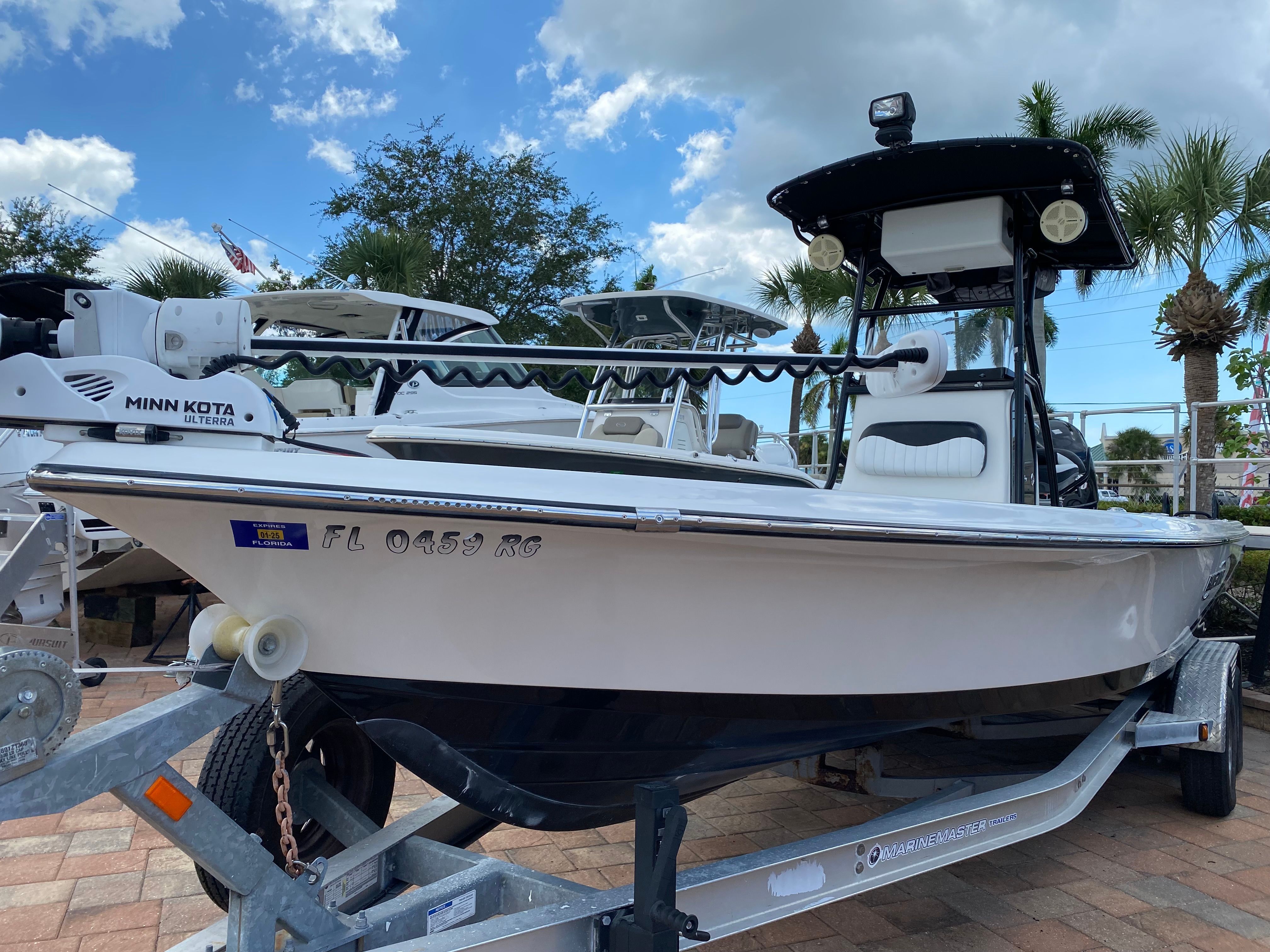 2016 Blue Wave 2400 Pure Bay