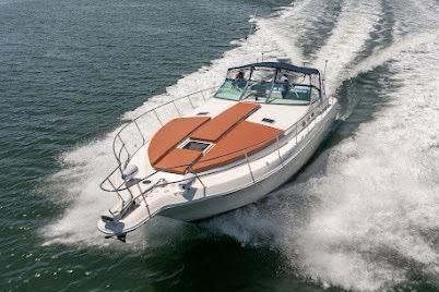 1997 Sea Ray 400 Express Cruiser