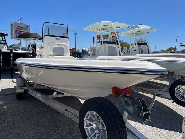 2023 ShearWater 23 Ltz