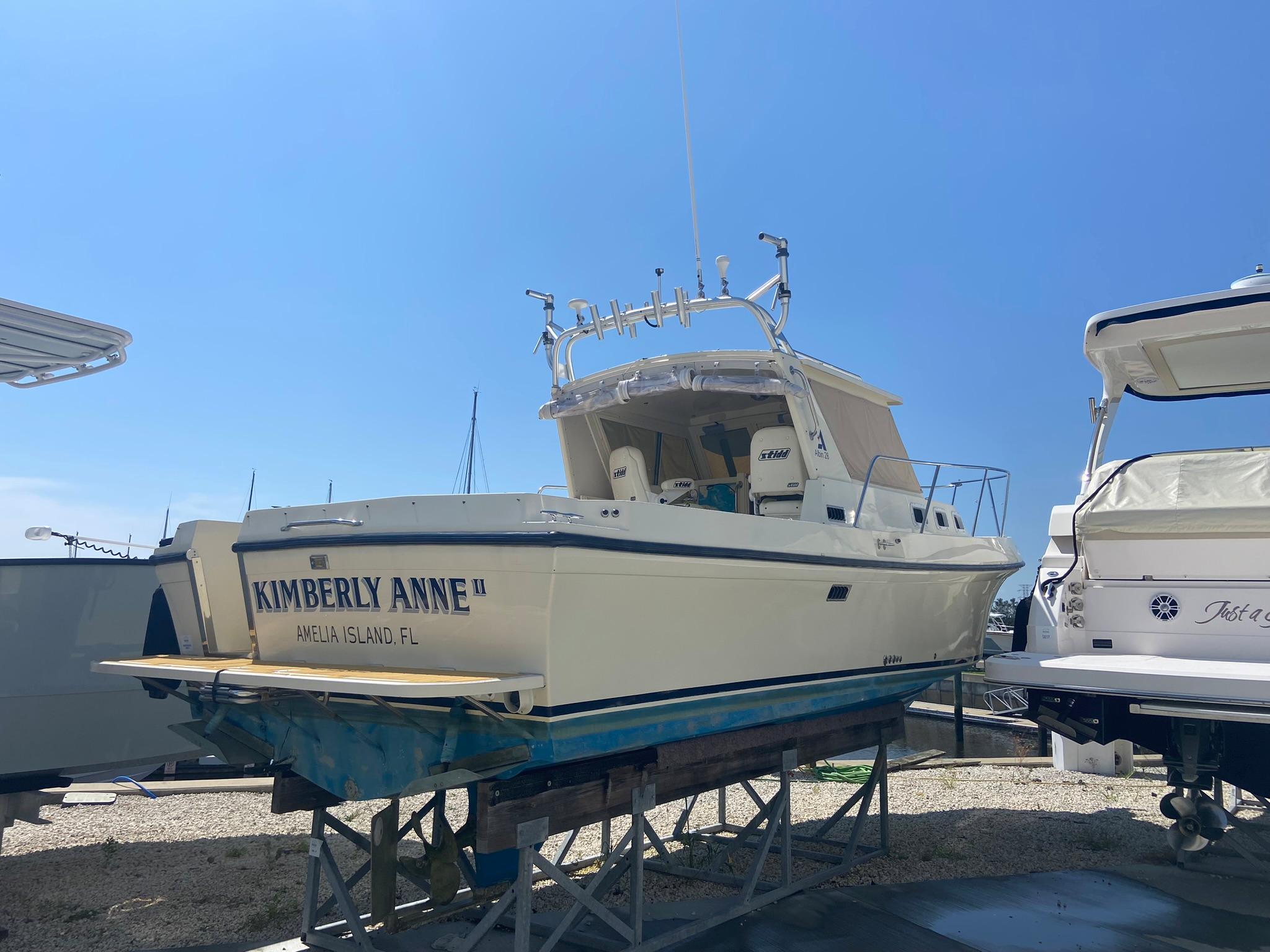 ALBIN MARINE 31 TOURNAMENT EXPRESS INBOARD used boat in Japan for sale