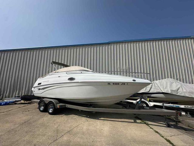 2005 Crownline 235 CCR