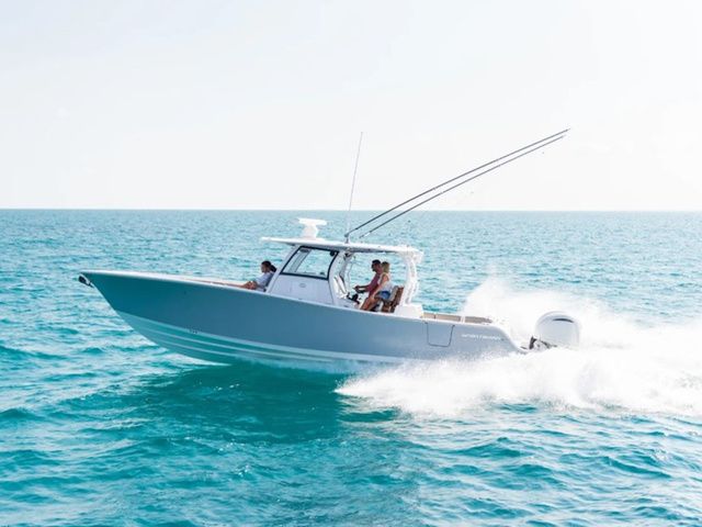 2025 Sportsman Open 352 Center Console