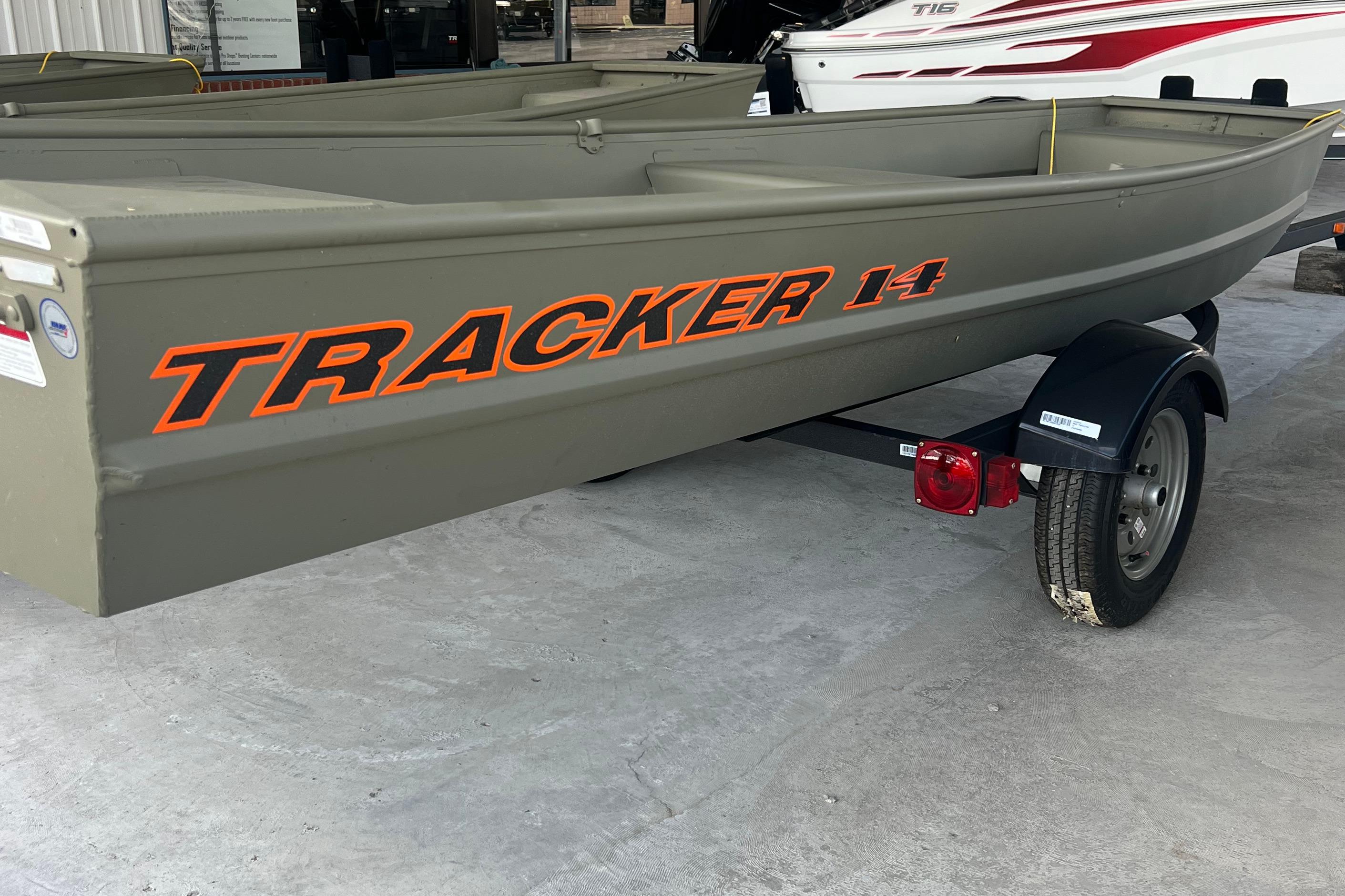 2026 Tracker Grizzly 14 Jon