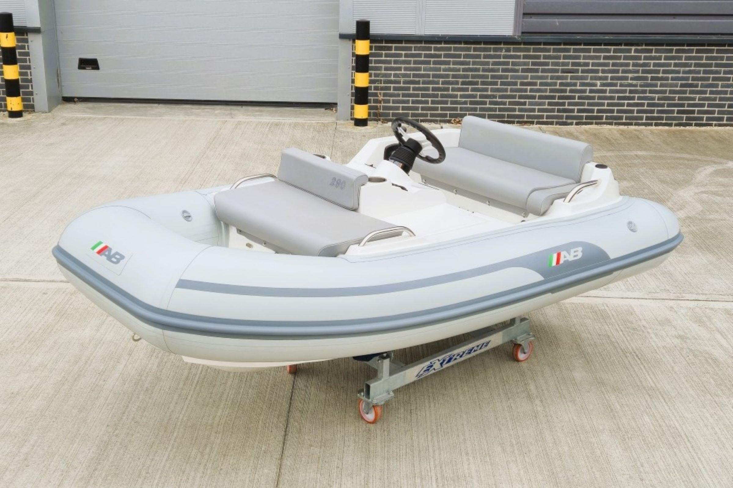 2023 AB Inflatables 290 S Series