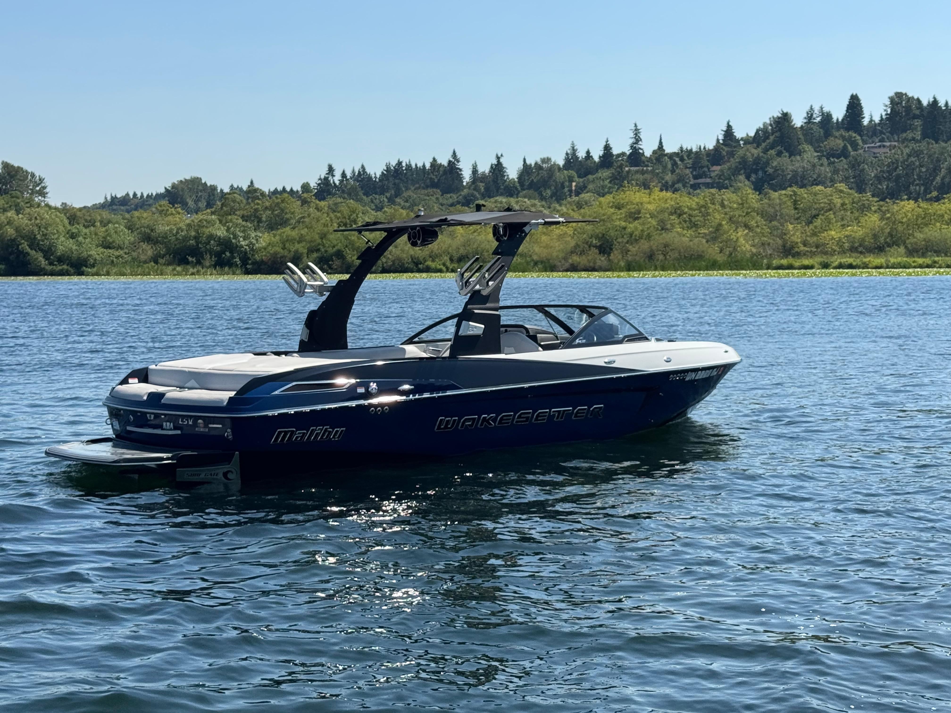 2016 Malibu Wakesetter 23 LSV