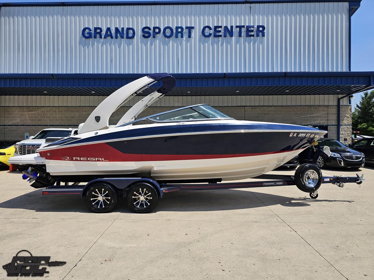 2018 Regal 2300 Bowrider