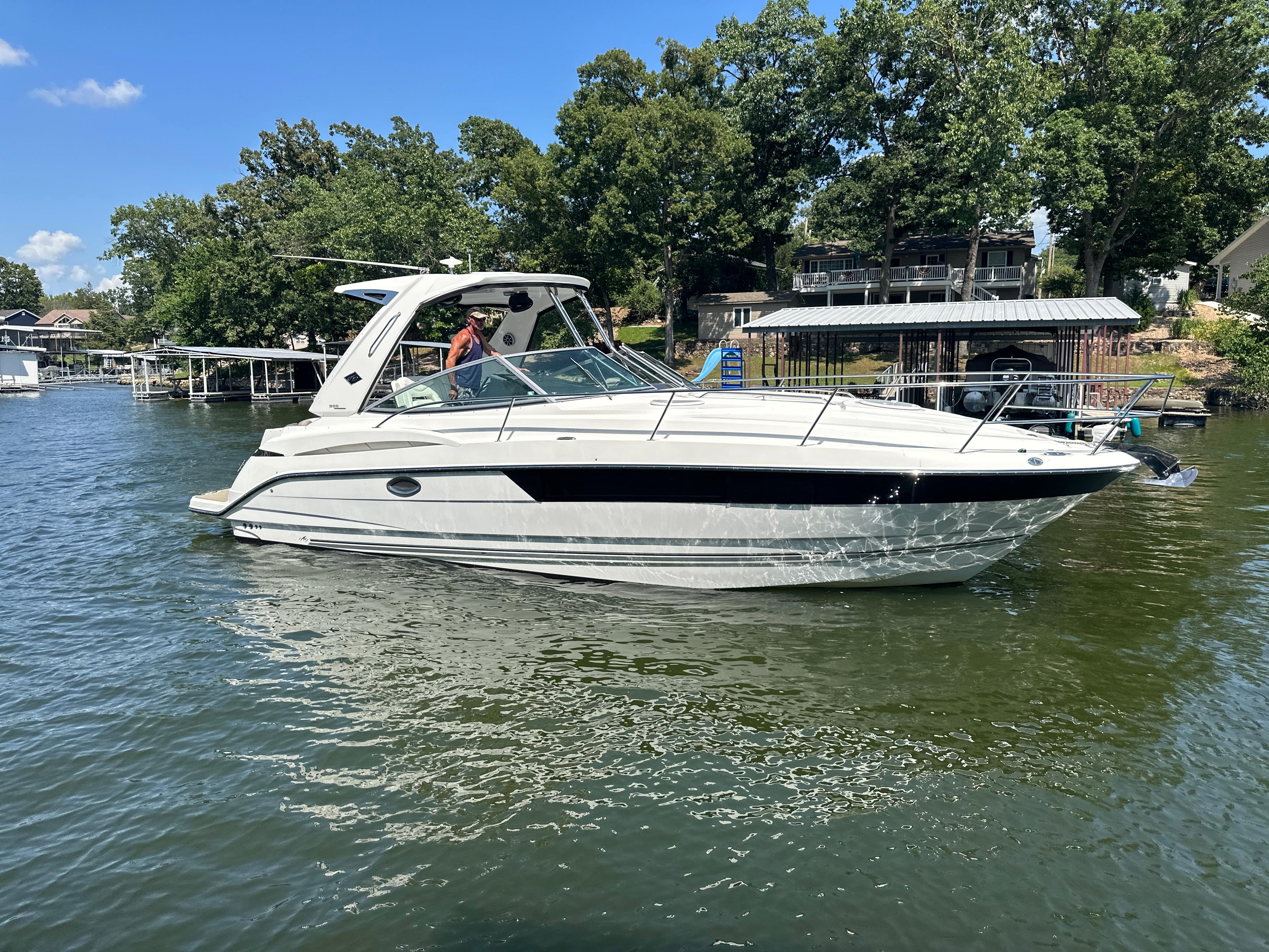 2017 Monterey 355 Sport Yacht