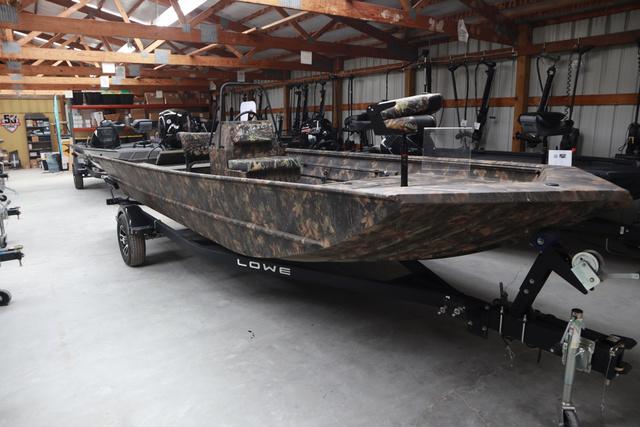 2023 Lowe Roughneck 2070 CC