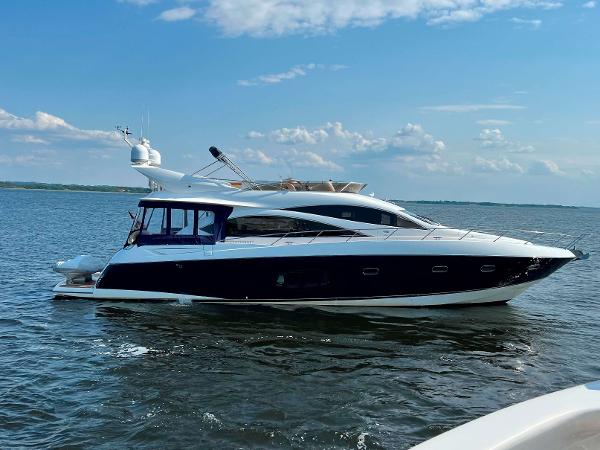 2008 Sunseeker Manhattan 70