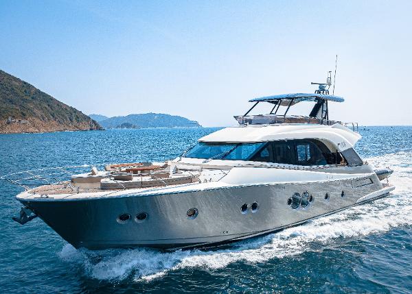 2014 Monte Carlo Yachts 70