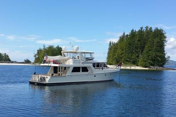 2013 Offshore Yachts Pilothouse