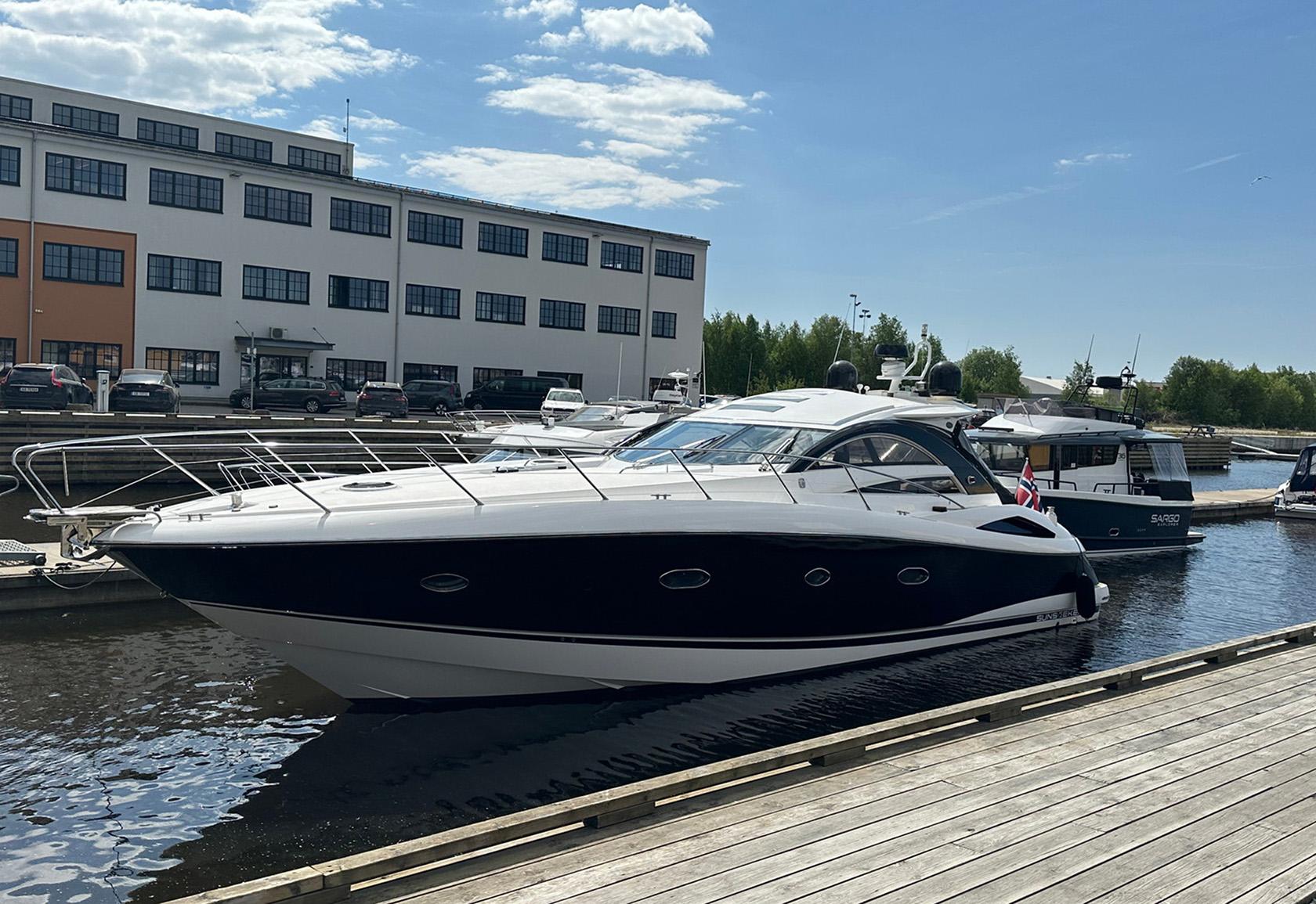 Sunseeker Portofino 53