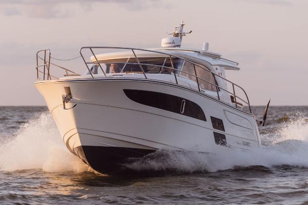 Marex 330 Scandinavia Manufacturer Provided Image
