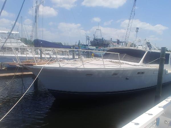 1989 Bertram 46 sport