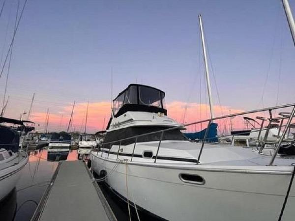 1991 Bayliner 3288 Motoryacht