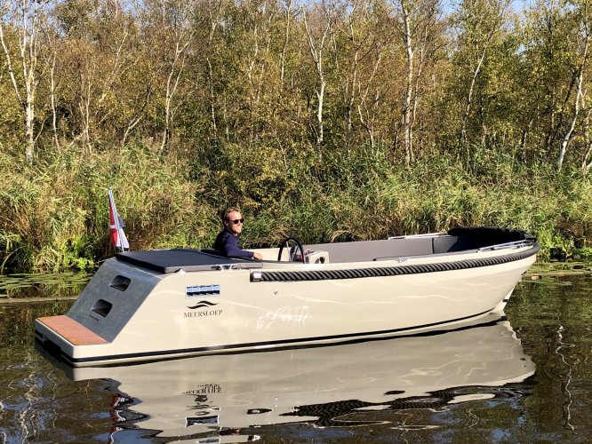 2025 Meersloep 600 Tender