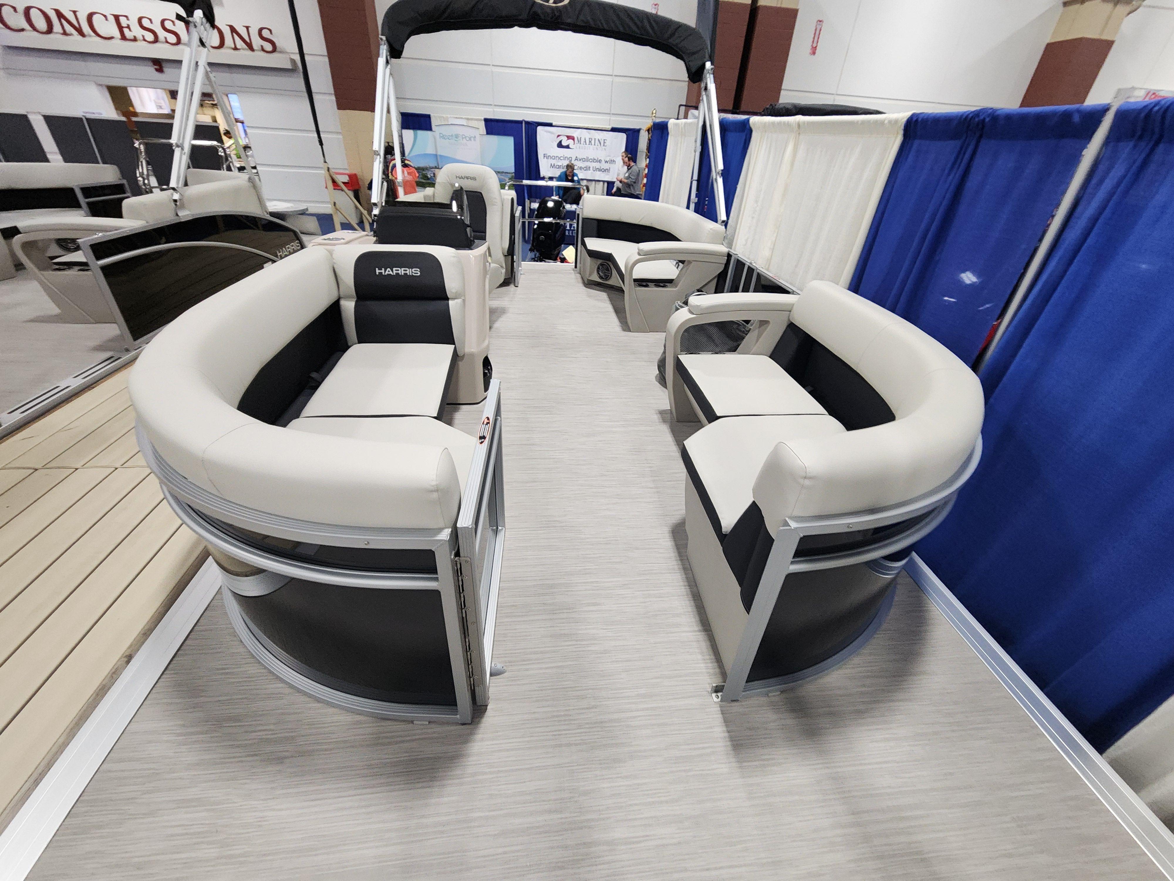 2024 Harris Breeze 210