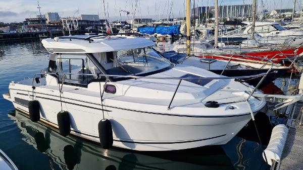 2022 Jeanneau Merry Fisher 795