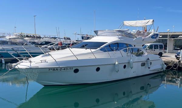 Azimut 43