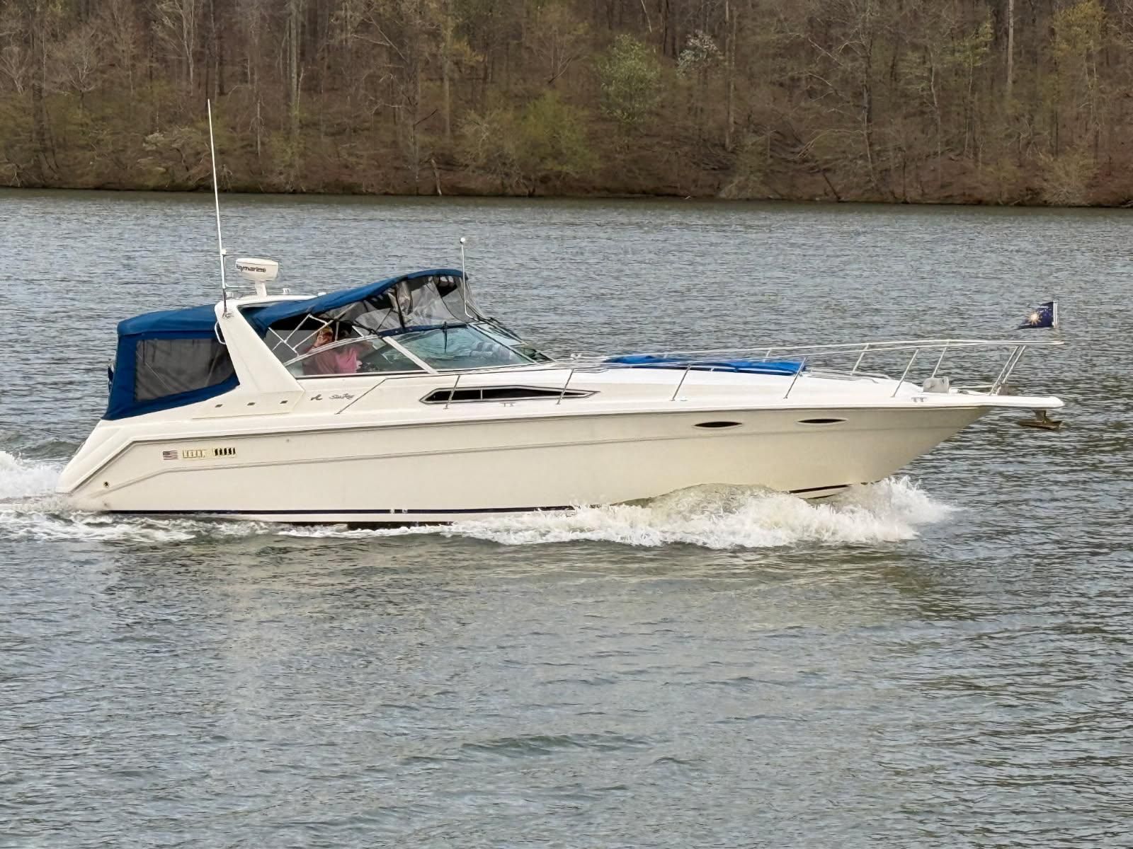 1993 Sea Ray 370 Sundancer